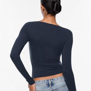 INLYRIC Women's Inbarely Ultra Long Sleeve Shirts Boat Neck Double Lined Going Out Tops Tight Fit Basic Tees